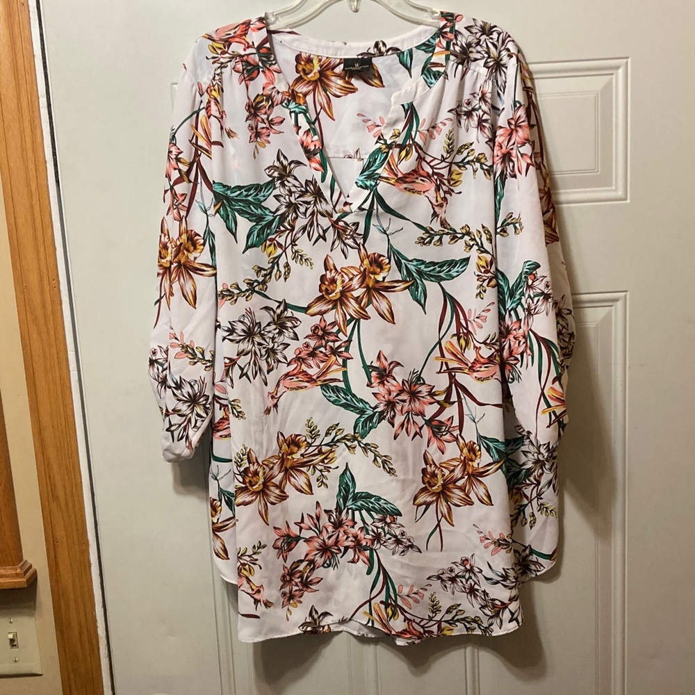 Floral V-Neck Blouse 3X
